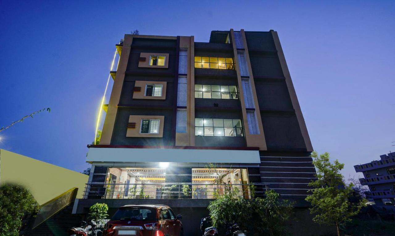 Fabhotel Galaxy Parkfabhotel Galaxy Park, Nr To Rajiv Gandhi International Airport-Hyderabad Shamshabad Esterno foto