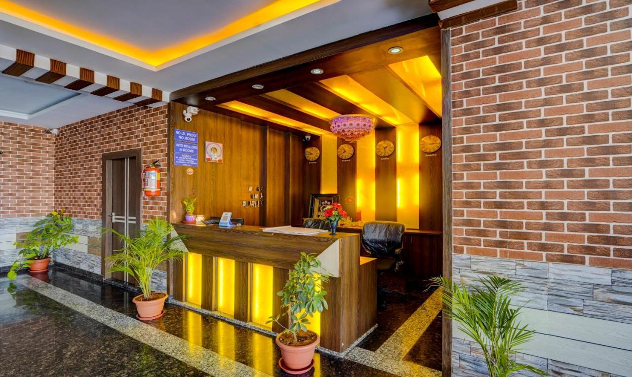 Fabhotel Galaxy Parkfabhotel Galaxy Park, Nr To Rajiv Gandhi International Airport-Hyderabad Shamshabad Esterno foto