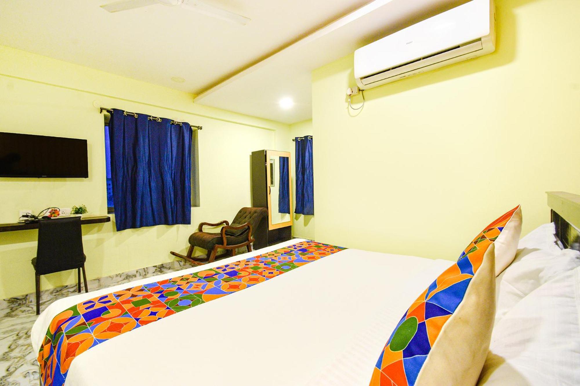 Fabhotel Galaxy Parkfabhotel Galaxy Park, Nr To Rajiv Gandhi International Airport-Hyderabad Shamshabad Esterno foto