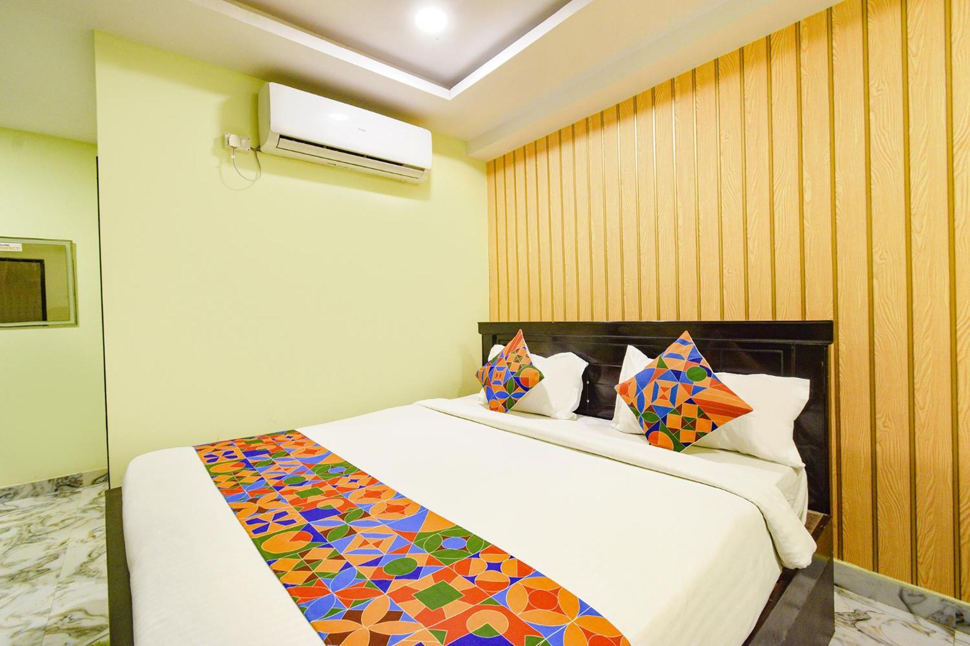 Fabhotel Galaxy Parkfabhotel Galaxy Park, Nr To Rajiv Gandhi International Airport-Hyderabad Shamshabad Esterno foto