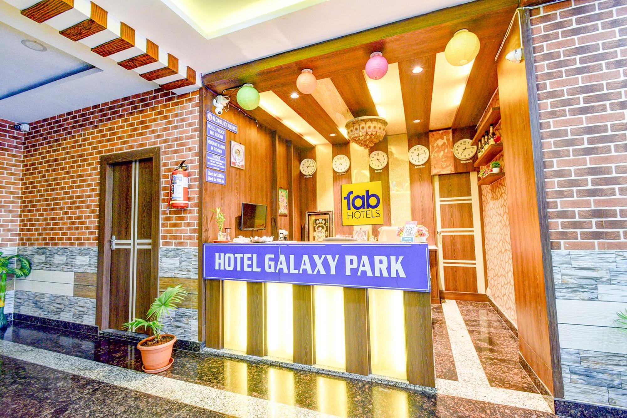 Fabhotel Galaxy Parkfabhotel Galaxy Park, Nr To Rajiv Gandhi International Airport-Hyderabad Shamshabad Esterno foto