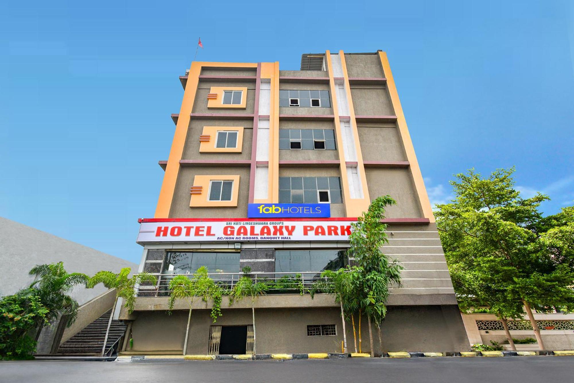 Fabhotel Galaxy Parkfabhotel Galaxy Park, Nr To Rajiv Gandhi International Airport-Hyderabad Shamshabad Esterno foto